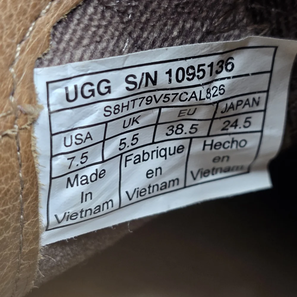 UGG  Pax Hidden Wedge  Boots Women's Size 7.5 Suede Brown Waterproof 1095136 - Picture 4 of 12